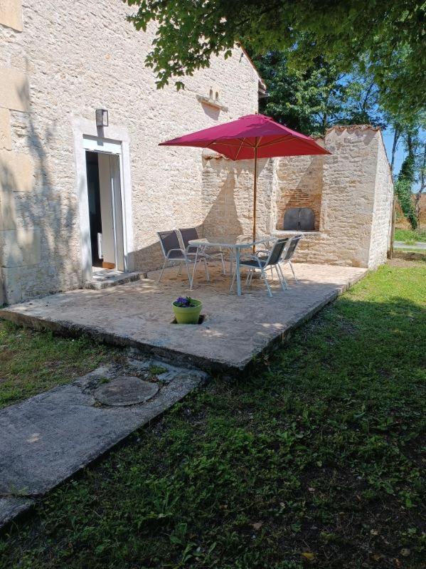 La Petite Maison Matha Extérieur photo